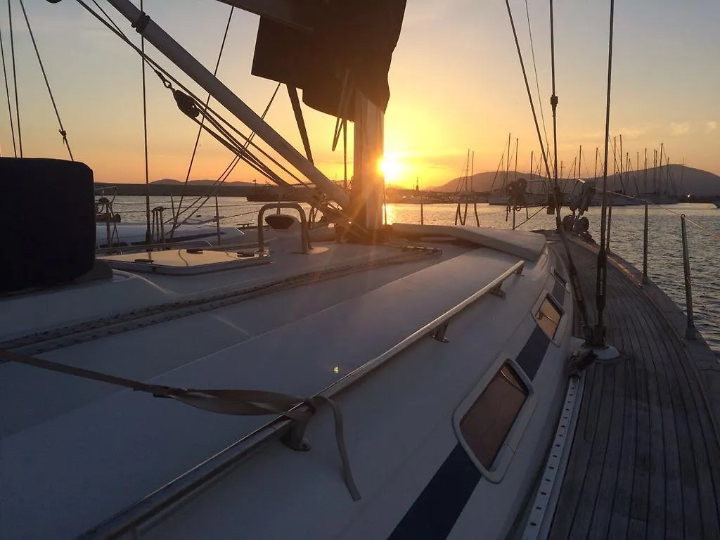 Botel Wind Sardinya Sail Charter Boat
